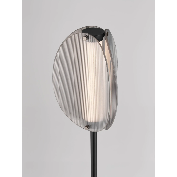 LUCES NOIR 9W 3000K dimmable LED floor lamp with fluted glass
