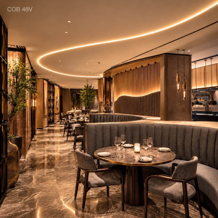 Profesjonalna taśma LED COB 8W/mb biała ciepła 3000K 48V do wnętrz IP20