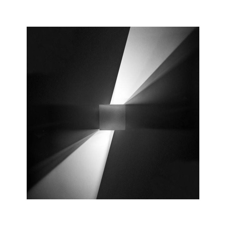 LEDS-C4 Kinkiet KUB biały, szary, czerwony 05-3220