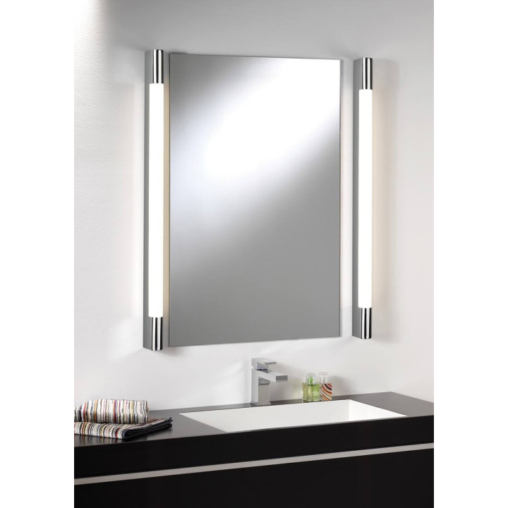 ASTRO Palermo 900 LED Wall bathroom lamp