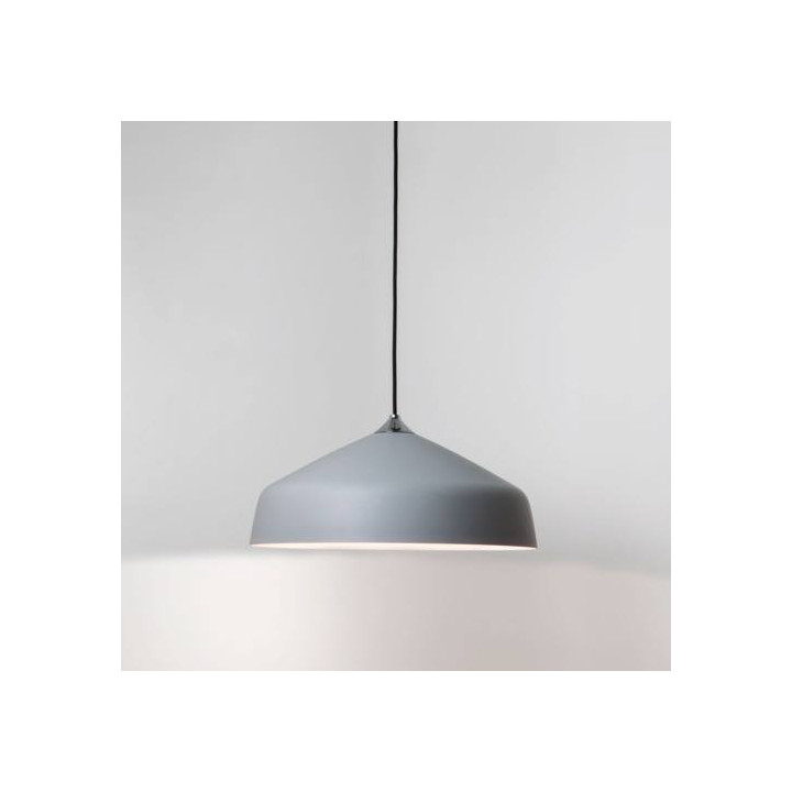 Astro GINESTRA 400 lampa występująca 3 kolorach szara, biała, czarna