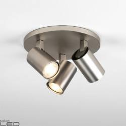 ASTRO ASCOLI Triple is a triple reflector with a base in the shape of a circle