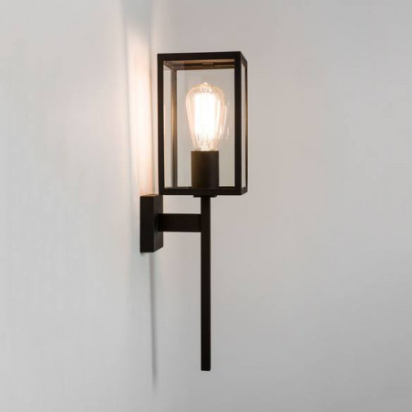 ASTRO COACH 130 is an outdoor wall lamp stylized to look old