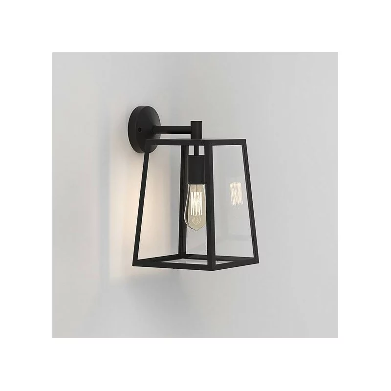 ASTRO Calvi 305 black wall lamp constructed in the shape of a lantern