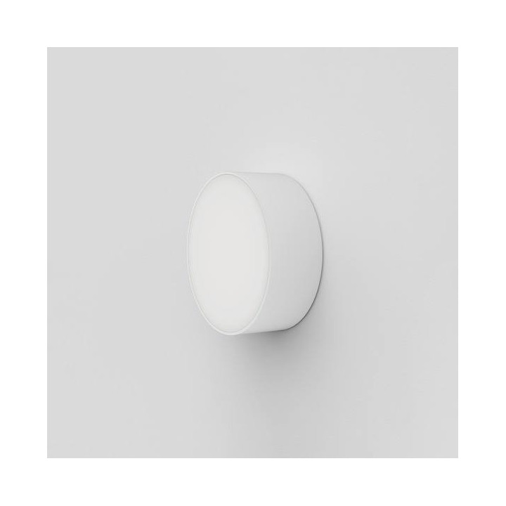 ASTRO KEA Round 150 white/black wall lamp in the shape of a circle