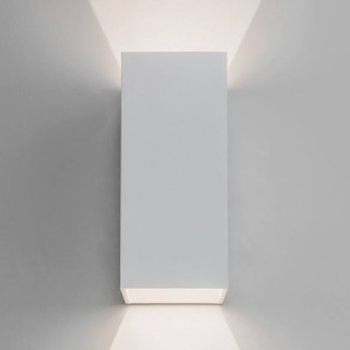 ASTRO Oslo 160 outdoor wall light white, black