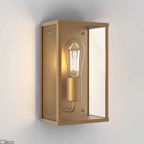 ASTRO Homefield Coastal is a brass-colored outdoor wall lamp