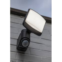 LUTEC SUNSHINE Outdoor wall lamp with motion sensor