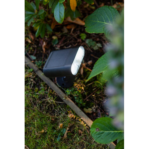 with Garden LUTEC GINBO solar battery lamp with 7W LED