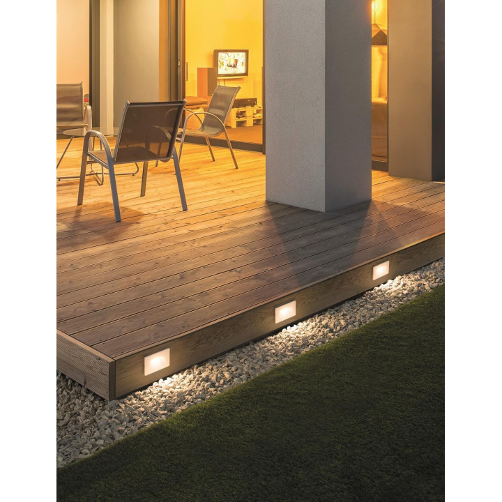 LUCES BACAGO LE73563 lampa zewnętrzna idealna do oświetlenia tarasu