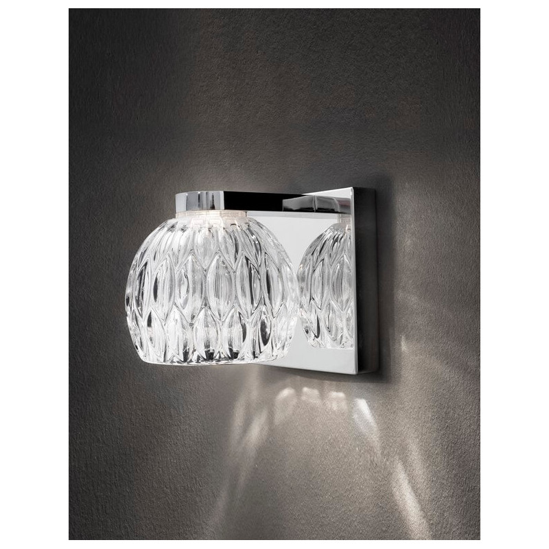 LUCES CONSEJO LE42338 is a glass wall lamp in silver