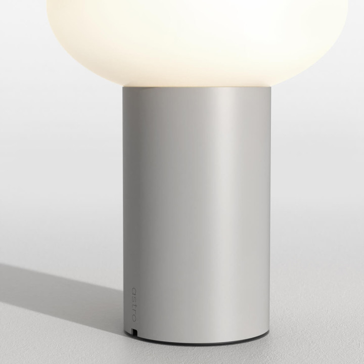 Astro Zeppo Portable elegancka lampa stołowa, dostępna w 3 kolorach