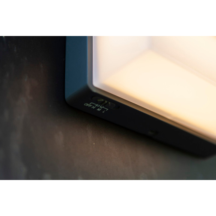 LUTEC ZELNA HYBRID outdoor wall lamp, perfect for the terrace, LED 9W IP44