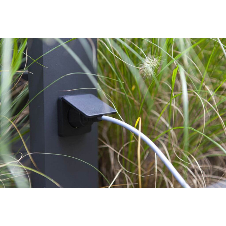 Lutec CUBA supek with adjustable head and grounding socket