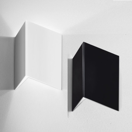 AQform GRAPH LED 230V kinkiet 26511w formie trójkąta, moc 6W AQform GRAPH LED 230V kinkiet 26511w formie trójkąta, moc 6W