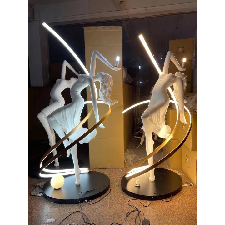 DANCING GIRL lampa podłogowa 195cm