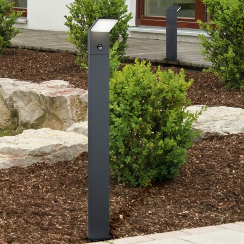 TRIO PEARL garden lamp with motion sensor IP54 100cm