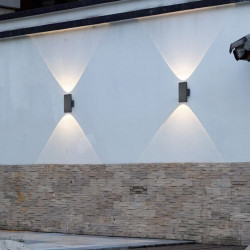 TRIO COLORADO kinkiet zewnętrzny LED 3000K świeci góra/dół
