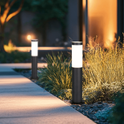 TRIO TRIOTO stalowy czarny słupek ogrodowy żarówka E27 IP44