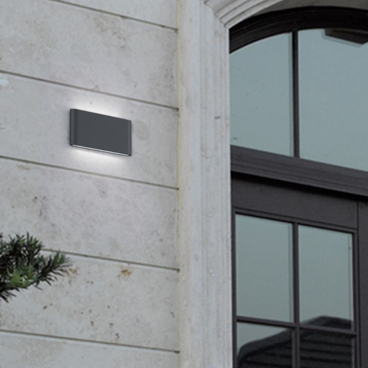 TRIO THAMES II outdoor LED wall lamp 2x4.5W IP54