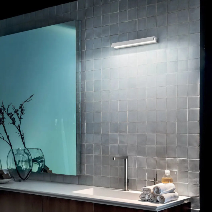 LINEA LIGHT  Halfpipe 9800/1/2/3/4/5 wall light 31cm, 61cm, 101cm IP44