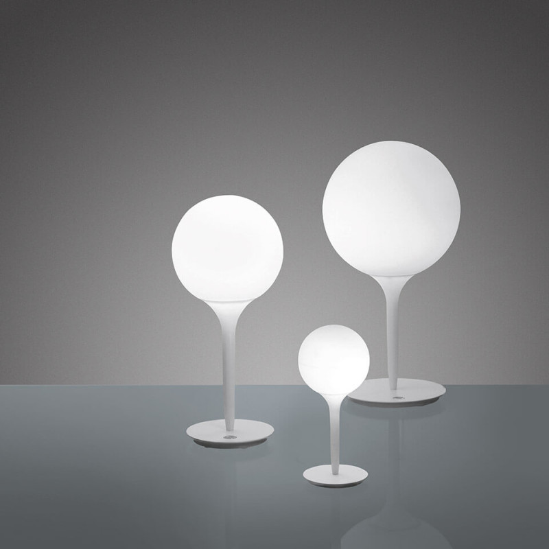 Artemide Castore Tavolo designer table lamp, white globe 14–35cm