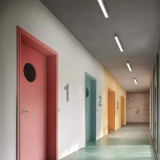 LINEA LIGHT BOX 8259 &ndash; white, elongated surface ceiling LED light 97cm