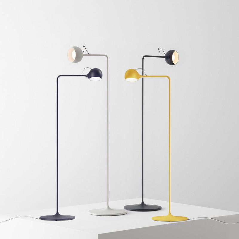 Artemide Ixa Reading – designer LED reading floor lamp 9W 3000K
