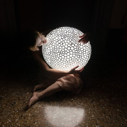 Artemide Calipso lampa sufitowa/ścienna LED APP biała 50W 2700K/3000K