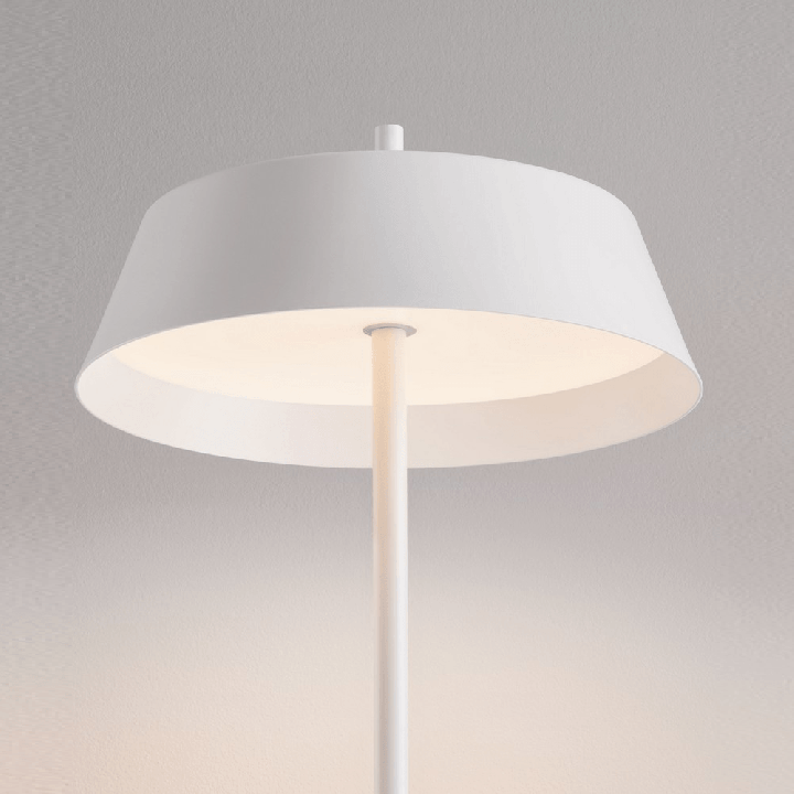 LUCES AGUILA LE45710/1 lampa podłogowa LED 1838lm 3000K biała, czarna