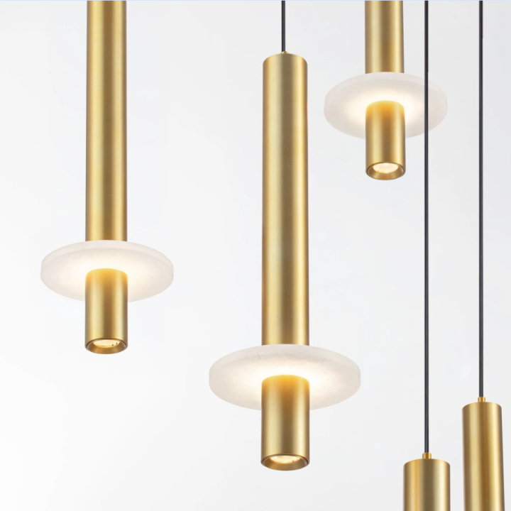 LUCES NOEMI lampa wisząca LED 65W z alabastru i metalu czarna, złota