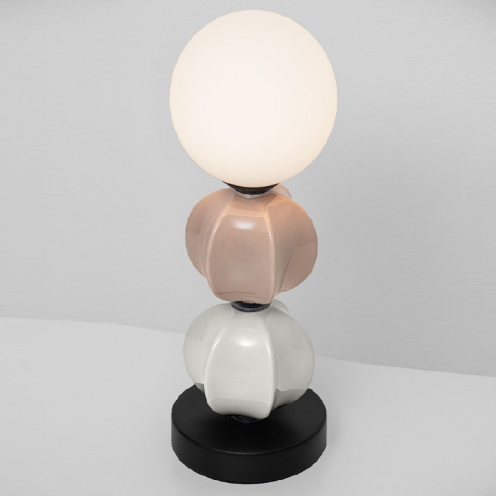 LUCES DAZZ LED table lamp &ndash; ceramic and glass, sculptural shape