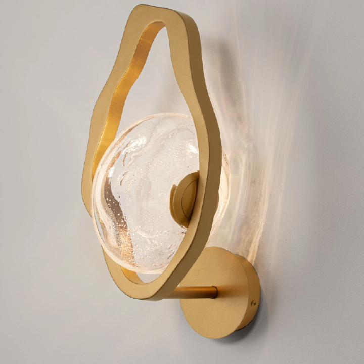 LUCES DENISE 4W gold LED wall lamp, unique design