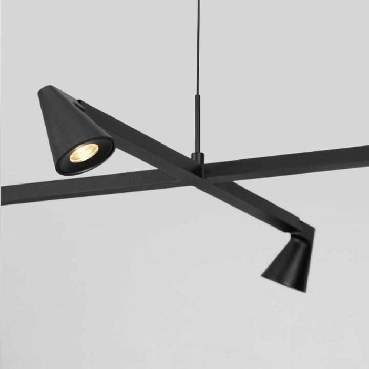 LUCES RIVO czarna lampa wisząca LED z 6 punktami, długość 110cm, 3000K