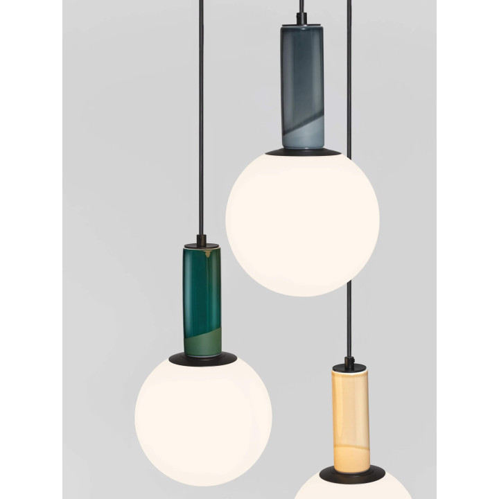 SPAZIO colourful pendant light &Oslash;46cm with 3 white 20cm globes, E27 LED