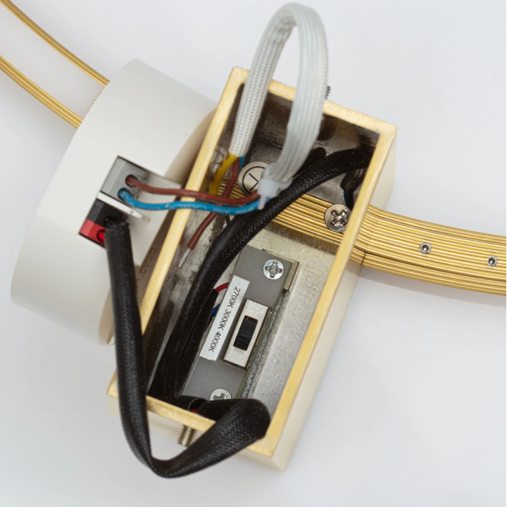 LUCES DRASIRA LE46036 round wall light with CCT colour temperature switch