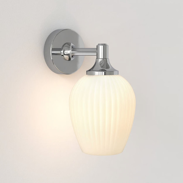 ASTRO LIBERTY WALL 1485001/2/3 tulip-shaped glass bathroom wall light