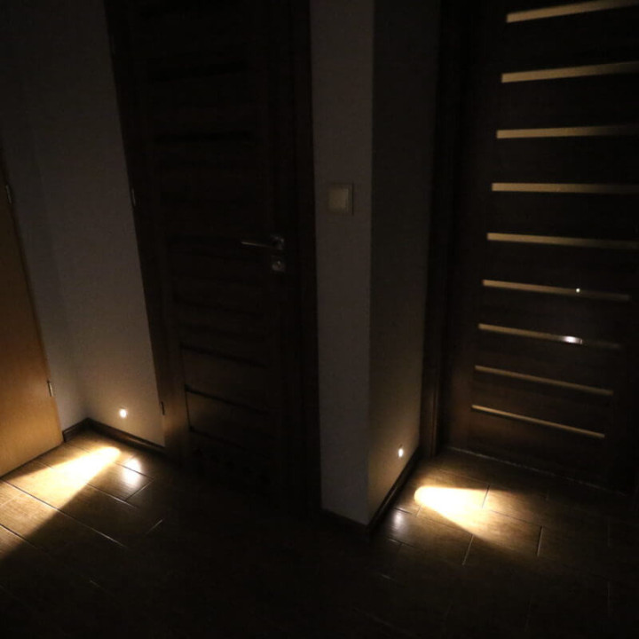 ELKIM LESEL 002XL LED step light 1W white or black 75mm for 60mm box