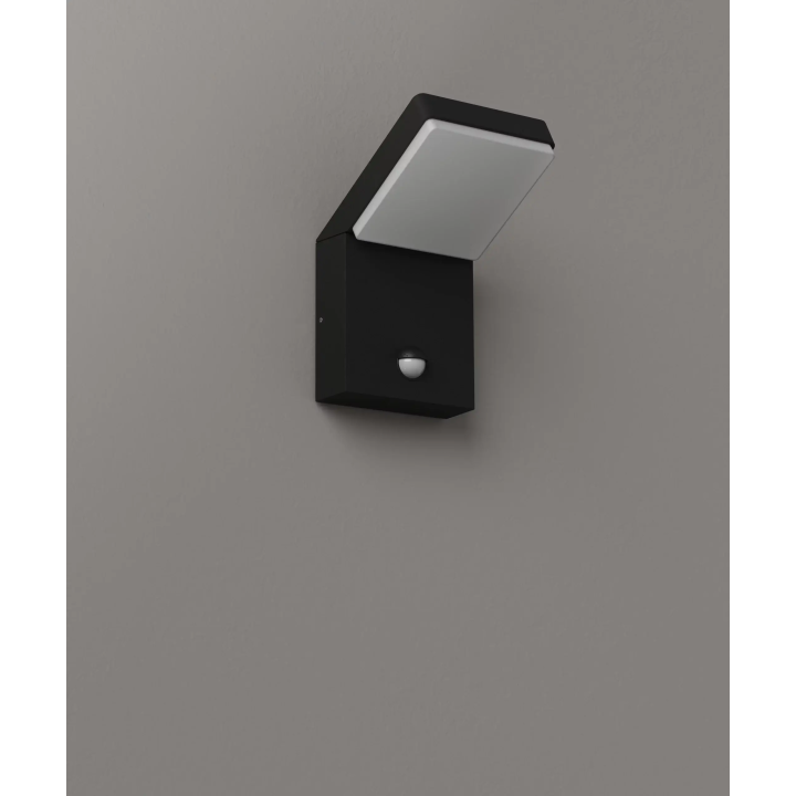 Maxlight FISS W0472 outdoor LED wall lamp with motion and dusk sensor