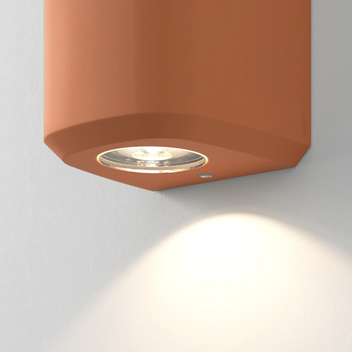 Astro Brixham Twin concrete wall light, IP44, up/down lighting, 2xGU10