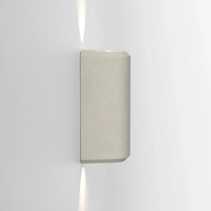Astro Brixham Twin concrete wall light, IP44, up/down lighting, 2xGU10