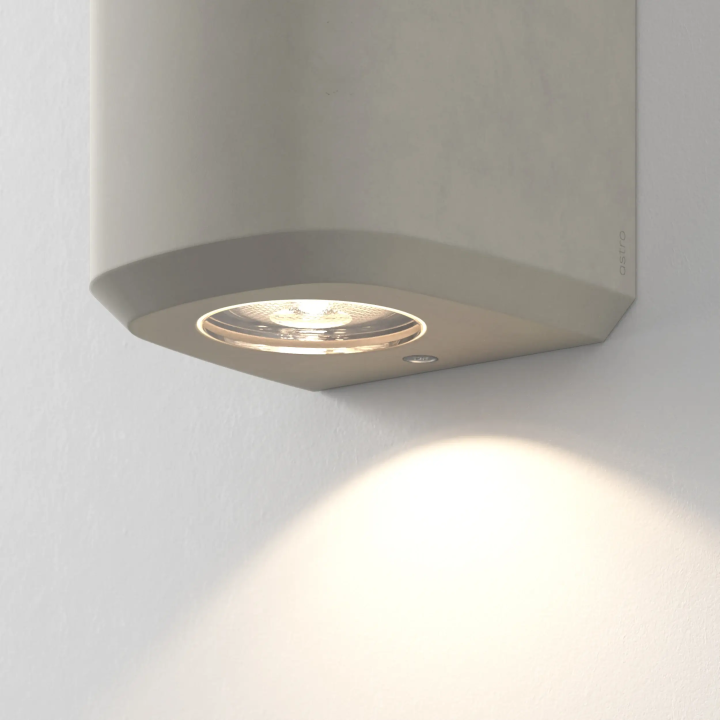 Astro Brixham Twin concrete wall light, IP44, up/down lighting, 2xGU10