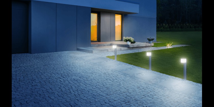 Is it worth choosing garden lamps with a motion sensor