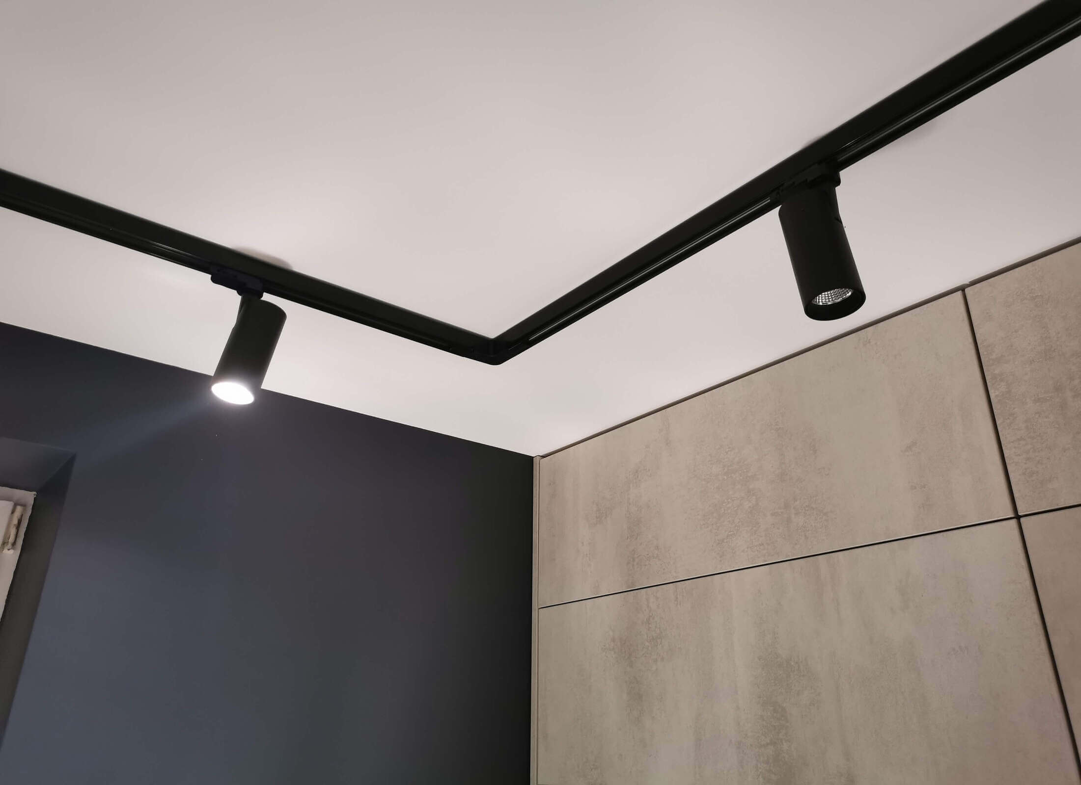 track lighting in the kitchen