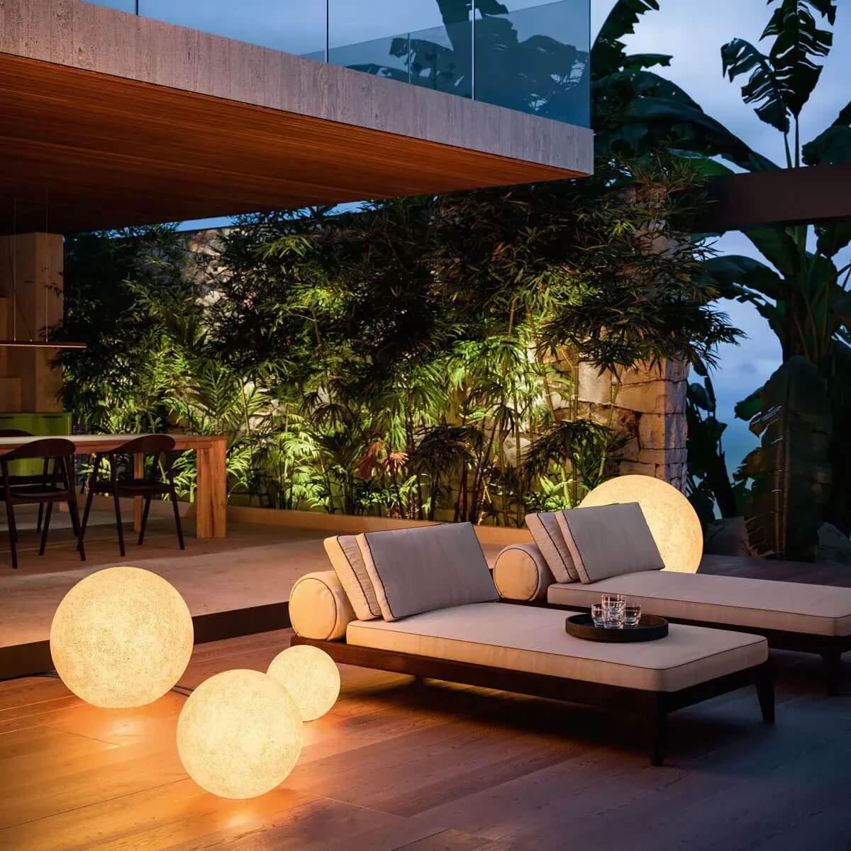 LED luminous balls for the garden