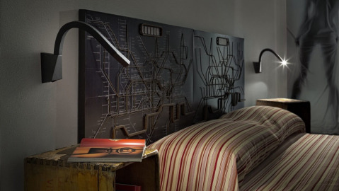 Wall lamps for reading in bed - what to choose for the bedroom?