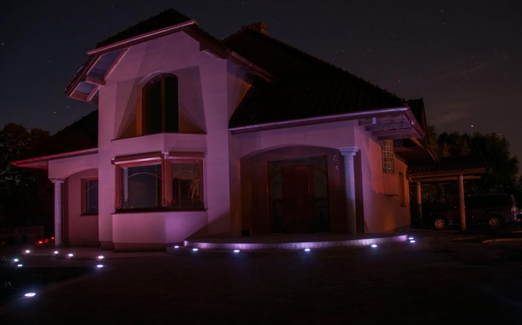  Shining LED paving stones