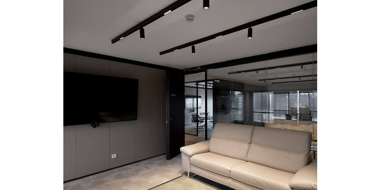 Magnetic tracks in the loft style – an overview of arrangements