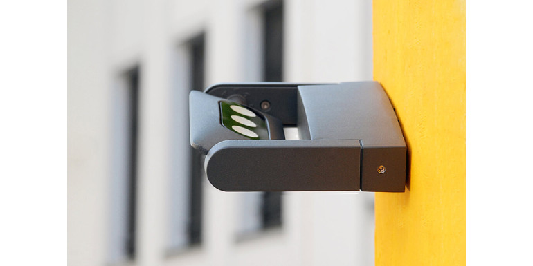 Outdoor Wall Lamps. What to choose ? See the LUTEC offer